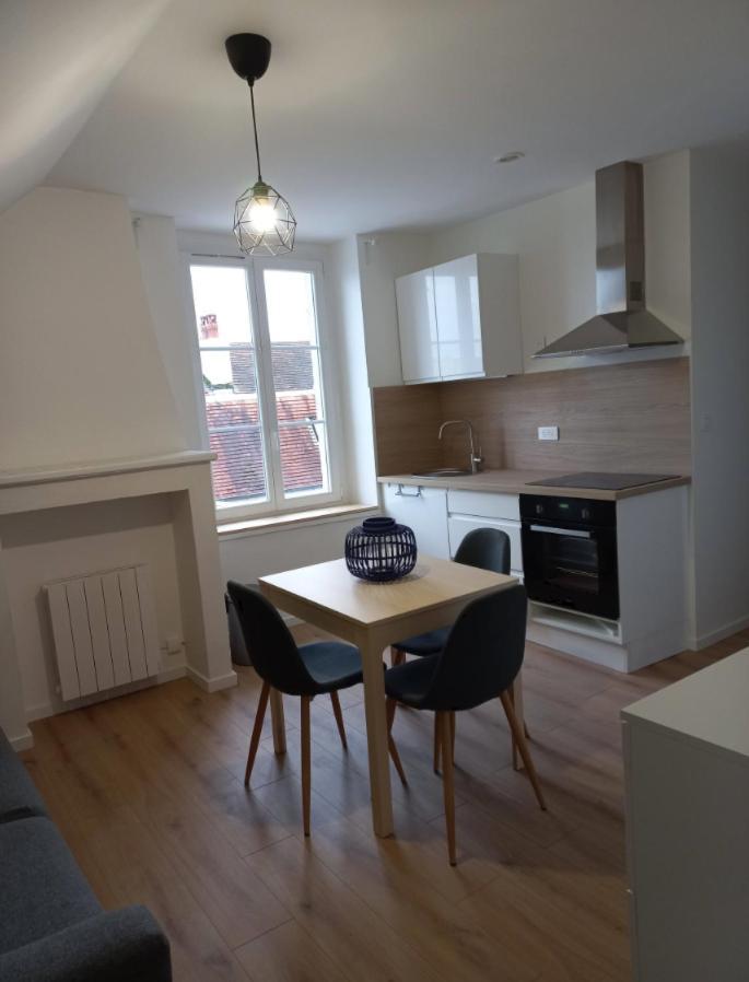 Le Montjoux, Appartement Calme, Toutes Commodites Besancon Exterior photo